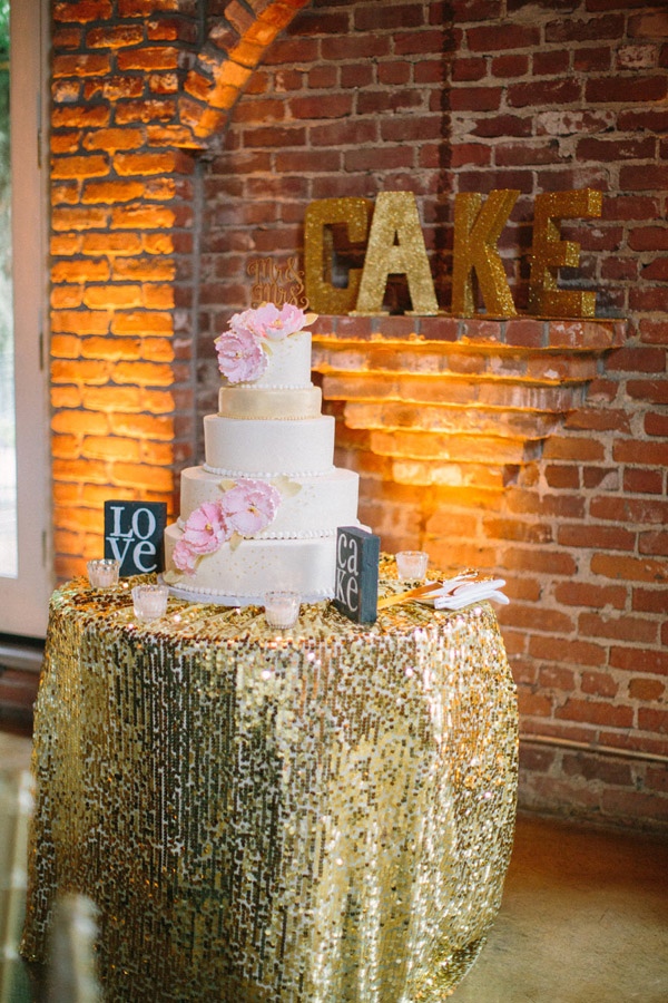 princess-pink-and-gold-wedding
