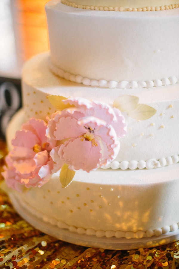 princess-pink-and-gold-wedding