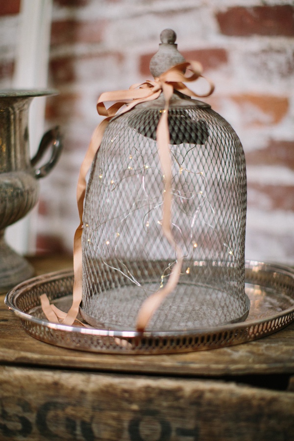 princess-pink-and-gold-wedding