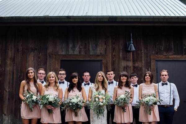 rainy-and-ravishing-rustic-wedding