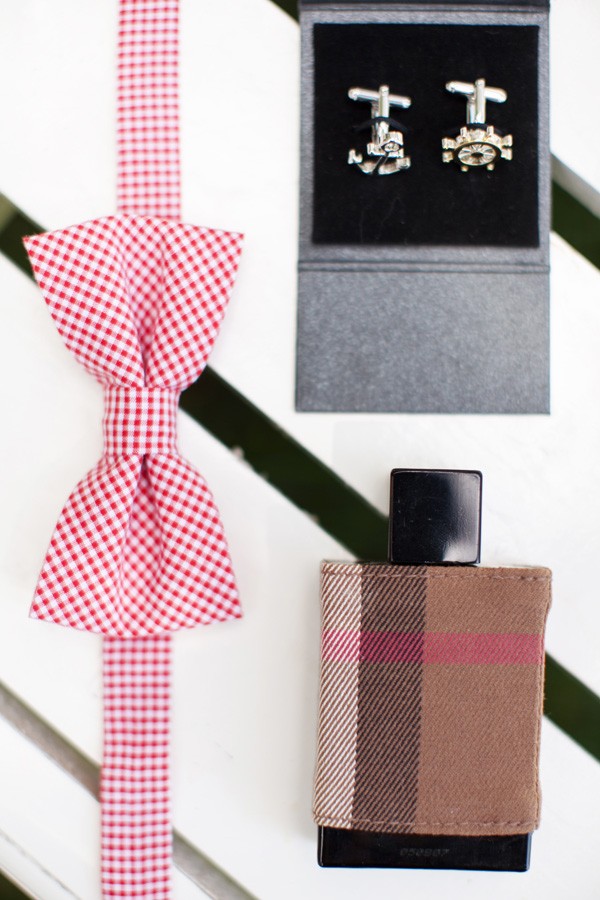 red-and-white-retro-wedding