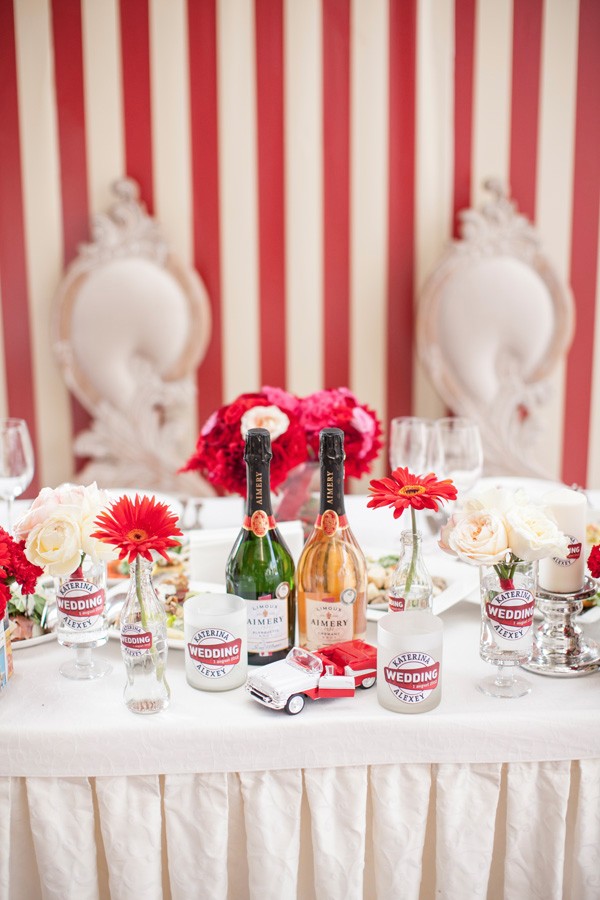 red-and-white-retro-wedding