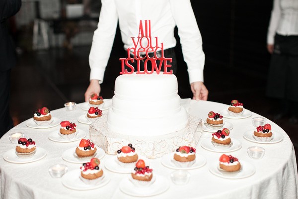 red-and-white-retro-wedding