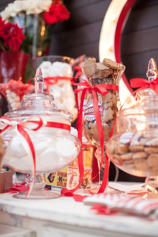 red-and-white-retro-wedding