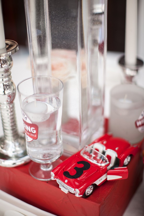 red-and-white-retro-wedding