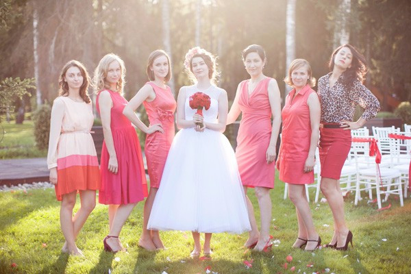 red-and-white-retro-wedding