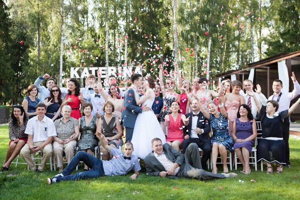 red-and-white-retro-wedding