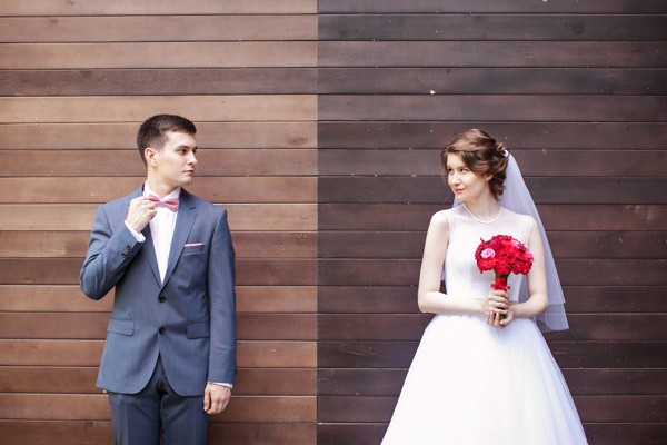 red-and-white-retro-wedding
