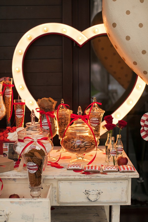 red-and-white-retro-wedding