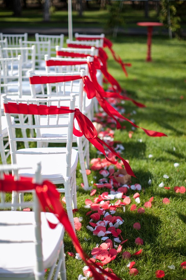 red-and-white-retro-wedding