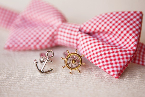 red-and-white-retro-wedding