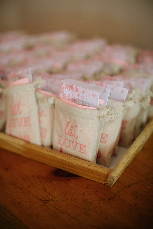 san-diego-pretty-pink-and-gold-wedding
