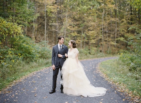 whimsical-natural-virginia-wedding