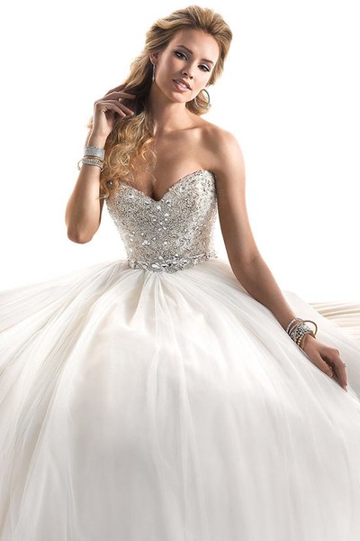 10 Wedding Ball Gowns You Must See