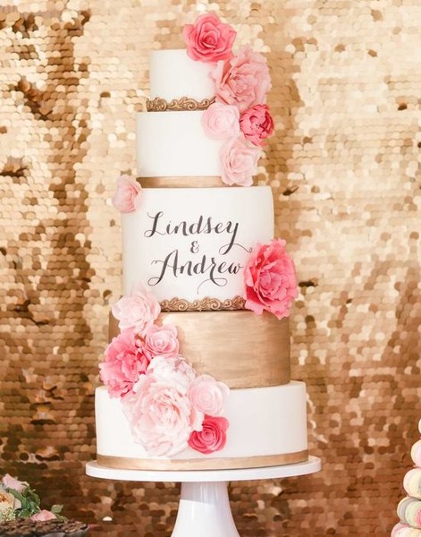100 Wedding Cakes that WOW