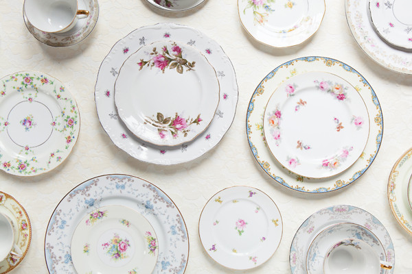 1960s-tea-party-bridal-shower-ideas