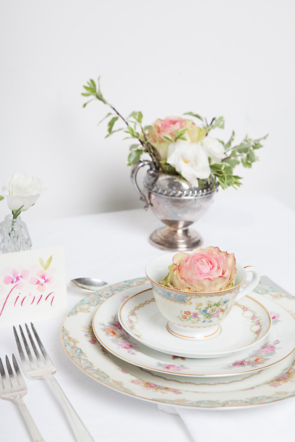 1960s-tea-party-bridal-shower-ideas