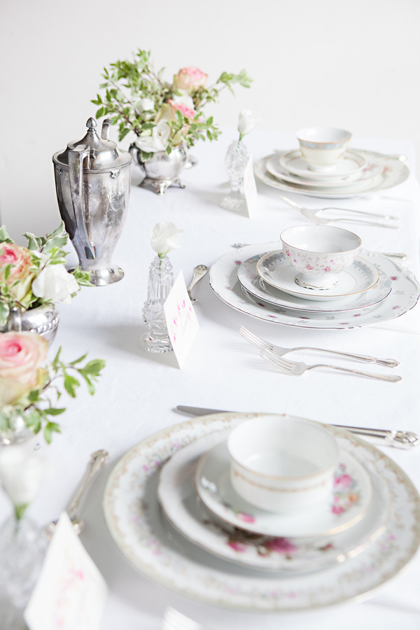 1960s-tea-party-bridal-shower-ideas