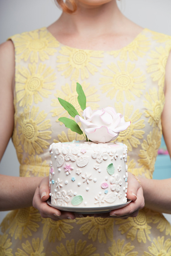 1960s-tea-party-bridal-shower-ideas