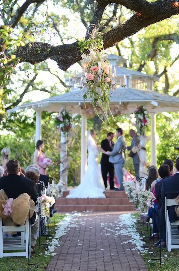 a-wedding-full-of-style-and-smiles