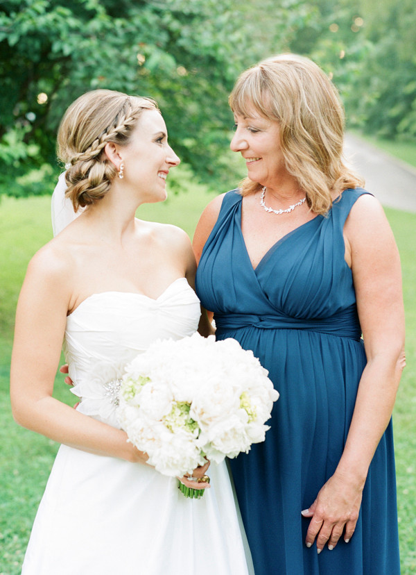 blue-nature-inspired-wedding