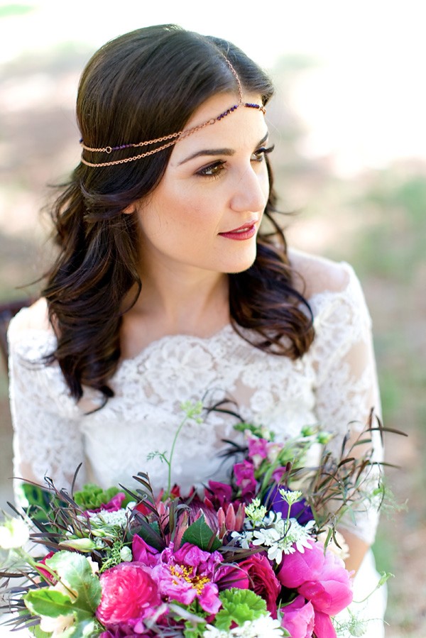 boho-pretty-plum-wedding