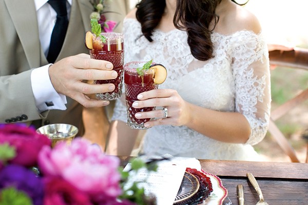 boho-pretty-plum-wedding