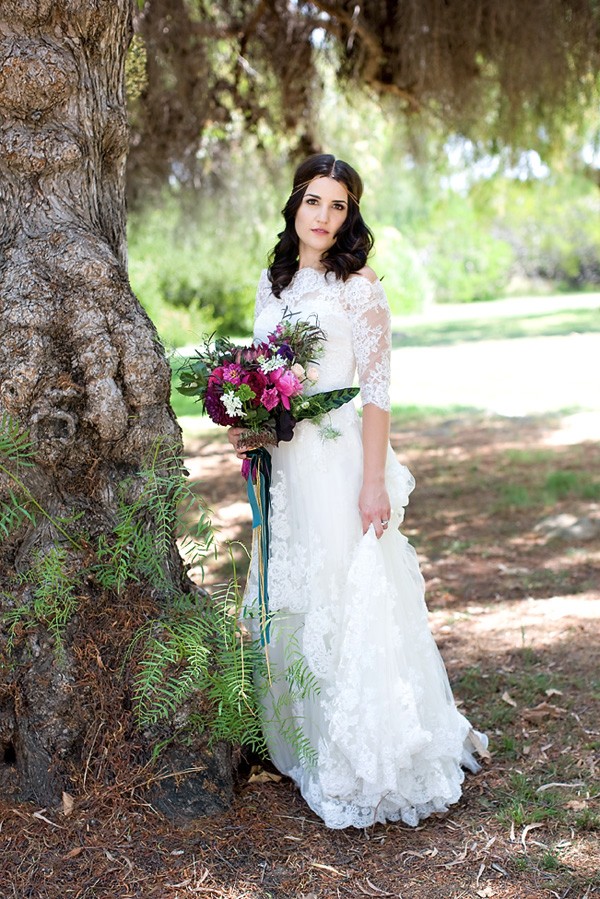 boho-pretty-plum-wedding