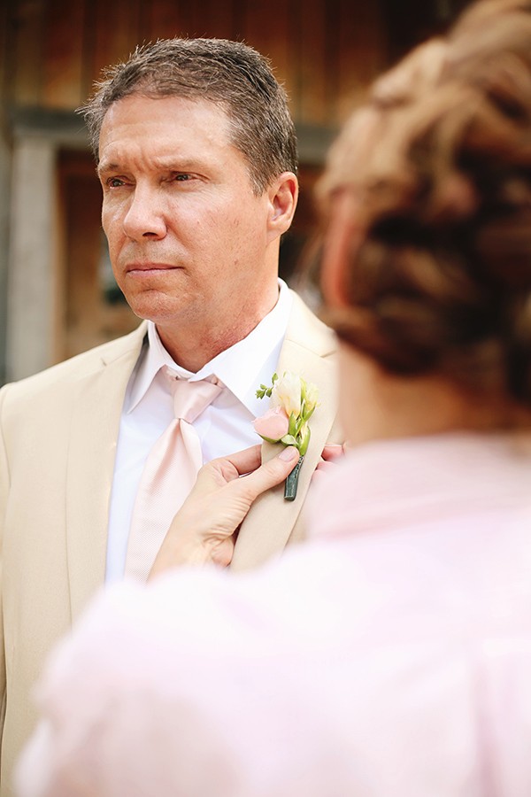 chic-vintage-ranch-wedding