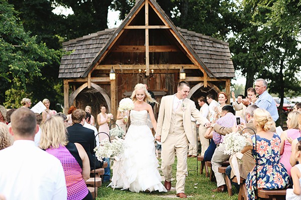 chic-vintage-ranch-wedding