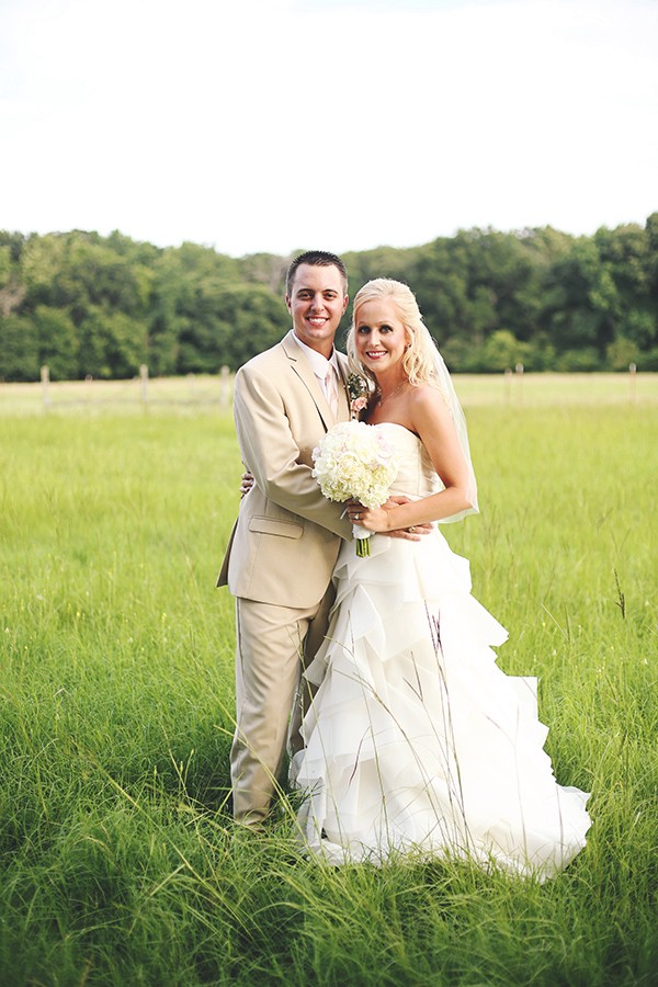 chic-vintage-ranch-wedding