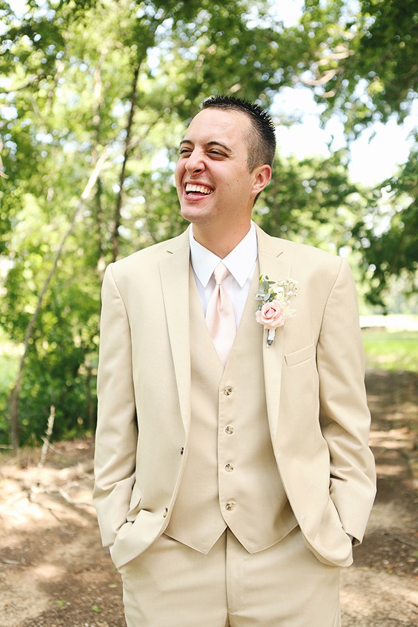 chic-vintage-ranch-wedding