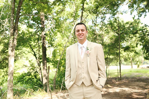 chic-vintage-ranch-wedding