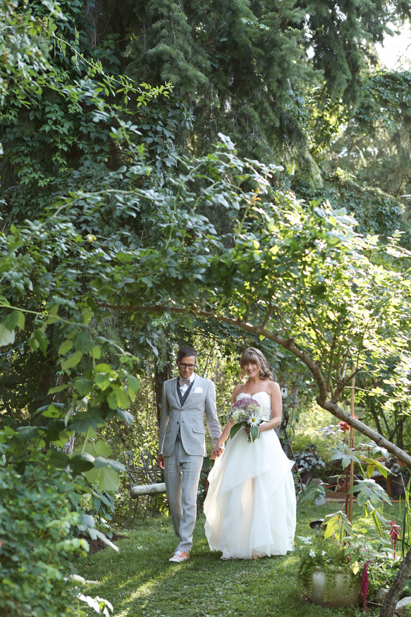 classy-and-eclectic-canadian-wedding