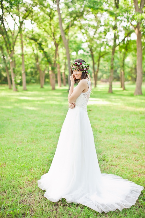 easy-purple-and-gold-wedding-ideas