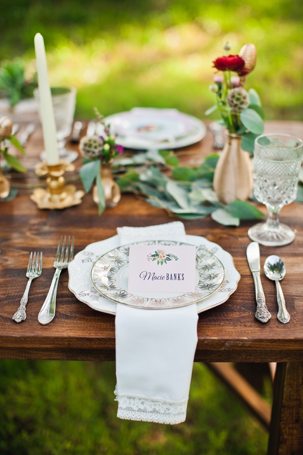 easy-purple-and-gold-wedding-ideas