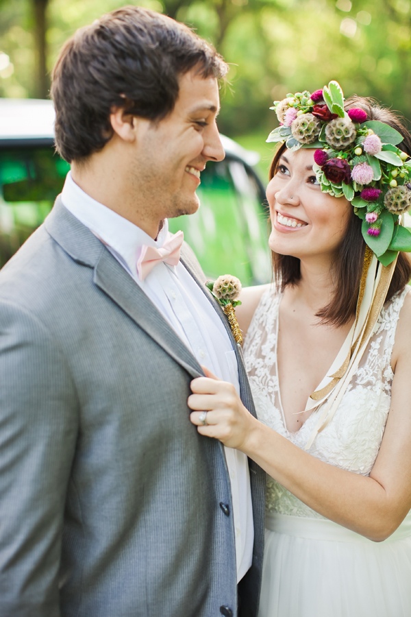 easy-purple-and-gold-wedding-ideas