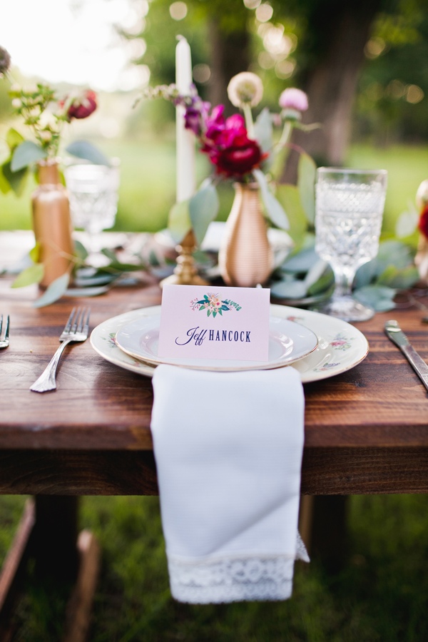 easy-purple-and-gold-wedding-ideas