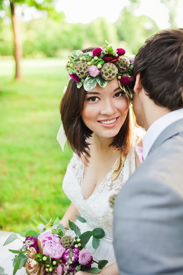easy-purple-and-gold-wedding-ideas