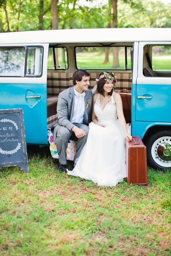 easy-purple-and-gold-wedding-ideas