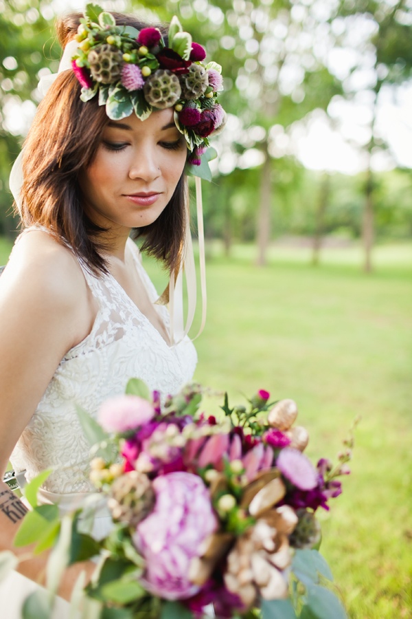 easy-purple-and-gold-wedding-ideas