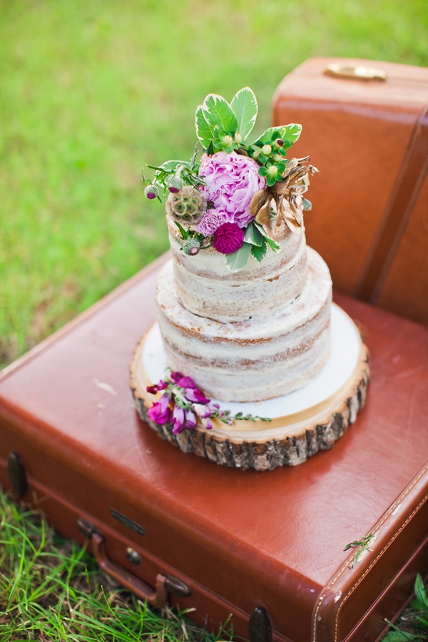 easy-purple-and-gold-wedding-ideas