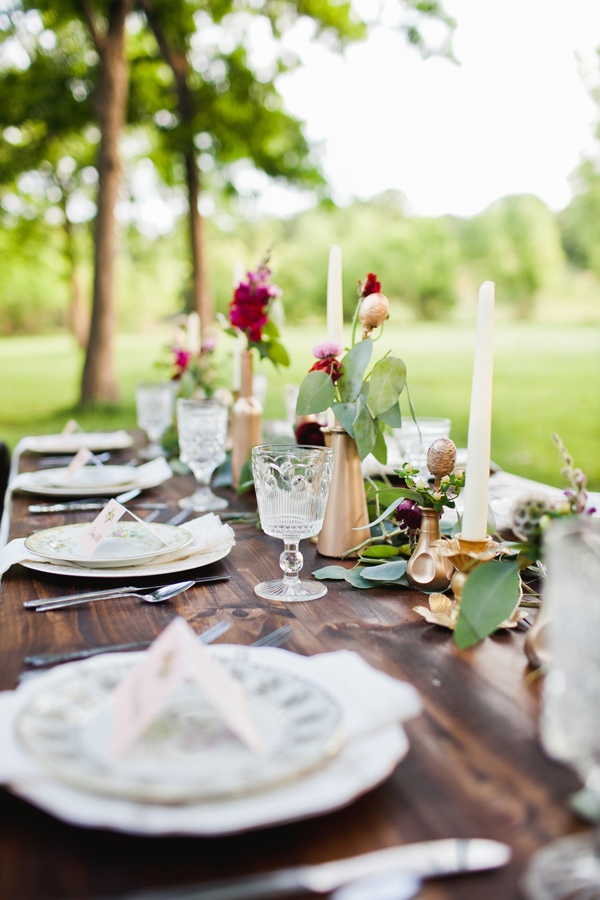 easy-purple-and-gold-wedding-ideas