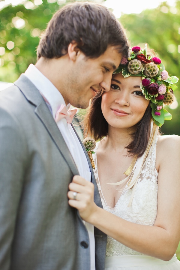 easy-purple-and-gold-wedding-ideas