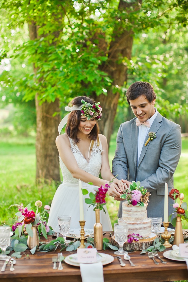 easy-purple-and-gold-wedding-ideas