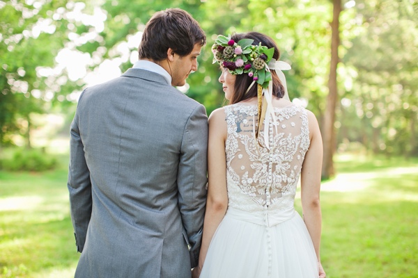 easy-purple-and-gold-wedding-ideas