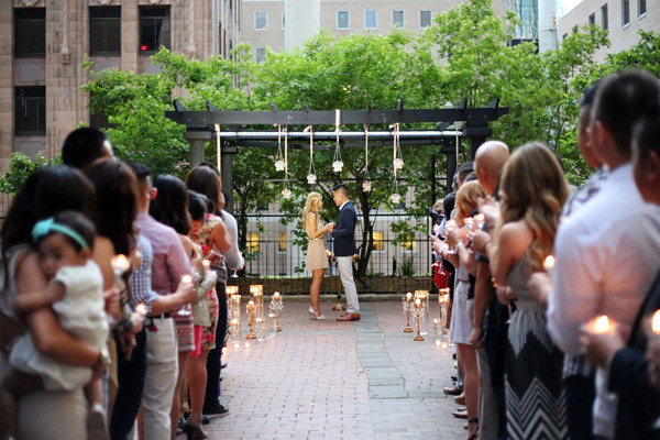 glamorous-gold-surprise-proposal