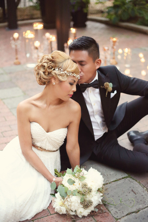 glamorous-gold-surprise-proposal