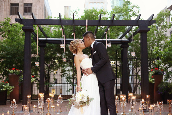 glamorous-gold-surprise-proposal