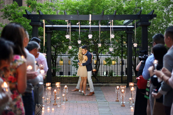 glamorous-gold-surprise-proposal